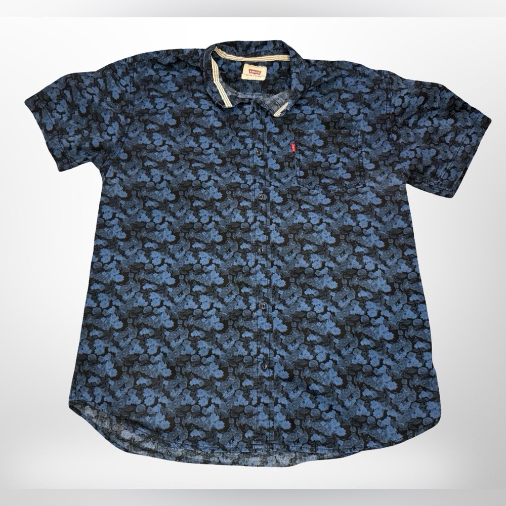 Levi's Black and Blue Floral Casual Shirt